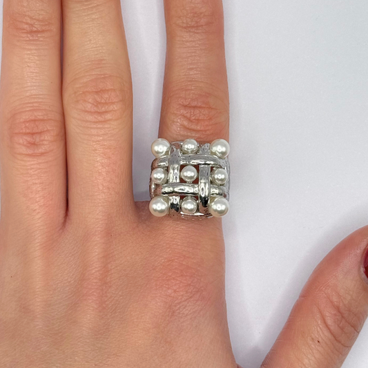 Braided Ring with Pearls