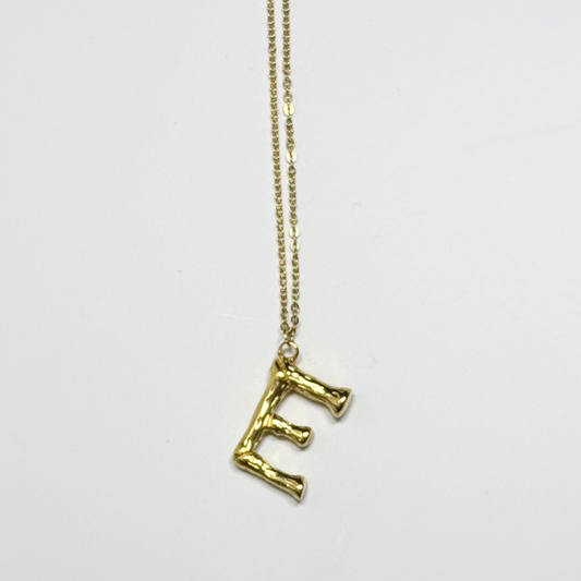 Victoria Initial Necklace- E in Gold