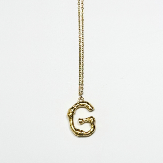 Victoria Initial Necklace- G in Gold